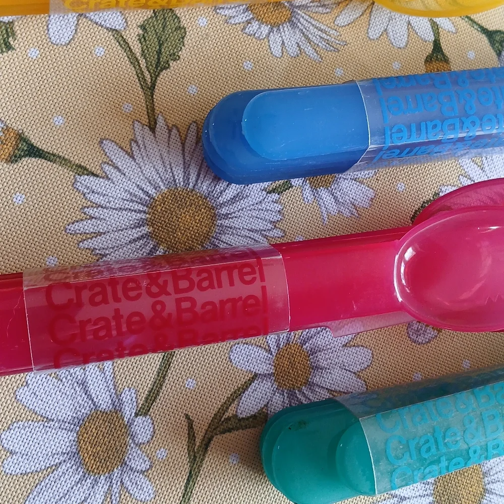 Crate & Barrel Colorful Outdoor Utensil Set - Picture 3 of 11